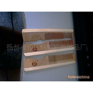 Wooden comb for hotel