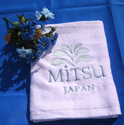 embroidery towel 2