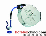 ENCLOSED HOSE REEL