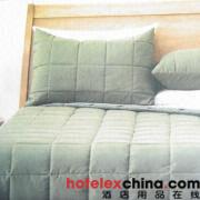 HR07 Three-piece Bedding Set Made of Microfibre