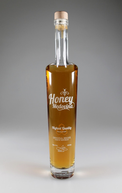 Honeywine (mead)  蜂蜜酒  &  辣椒 蜂蜜酒