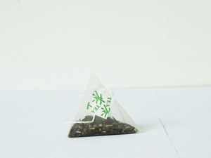 Pyramid tea bag