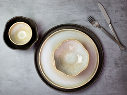 Rock plates and bowls