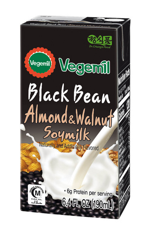 Blackbean Almond and Walnut Soymilk
