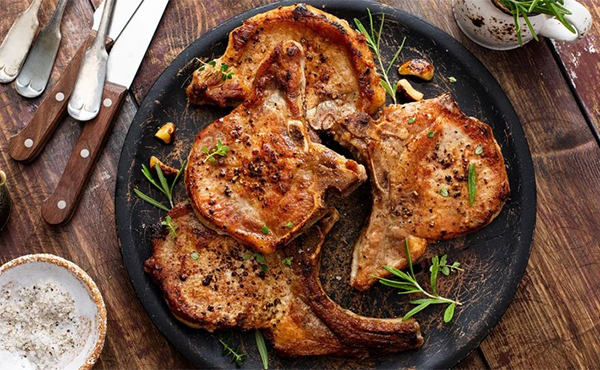 This Unexpected Ingredient Makes Pork Chops Super Tender