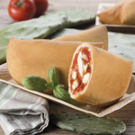 Panzerotto pomodoro e mozzarella